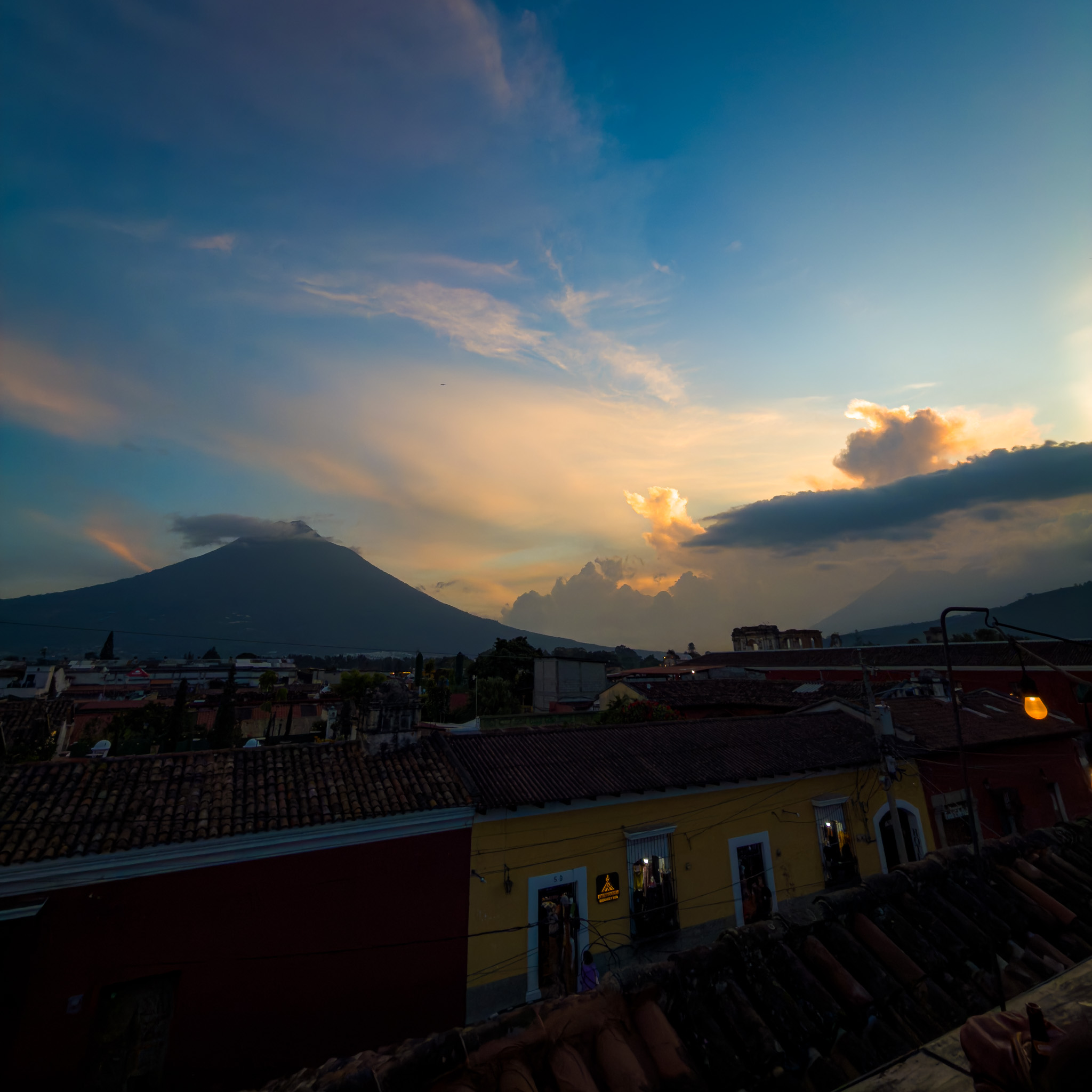 Atardecer en Antigua Guatemala